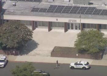 15-Year-Old Fatally Shot in Maryland High School Bathroom; 16-Year-Old Suspect in Custody